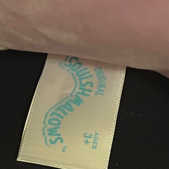 Squishmallow 8” KIKI the RAINBOW KANGAROO W/Pouch BNIB RTF Kellytoys HTF - Picture 7 of 7